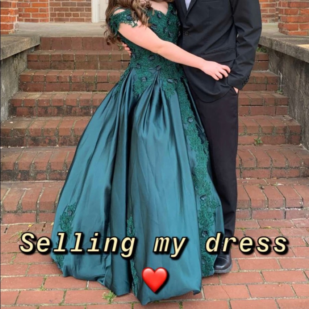 Prom dress